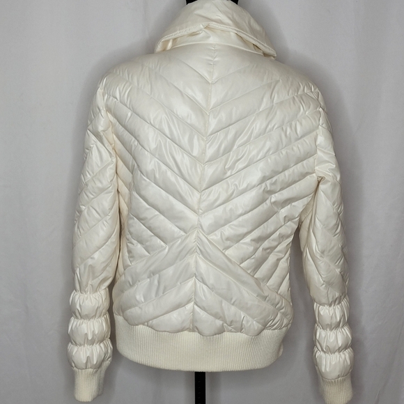Guess Quilted Puffer Jacket  - Size L - Picture 4 of 15